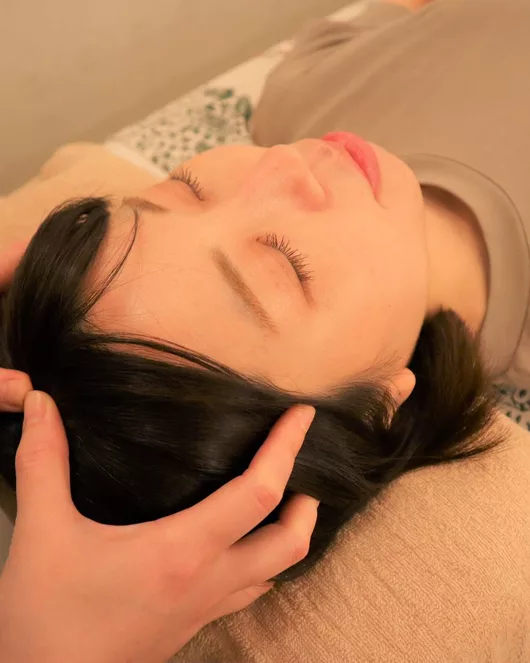 Luxurious Head Spa Experience – 60 Minutes (Includes Complimentary Gift)